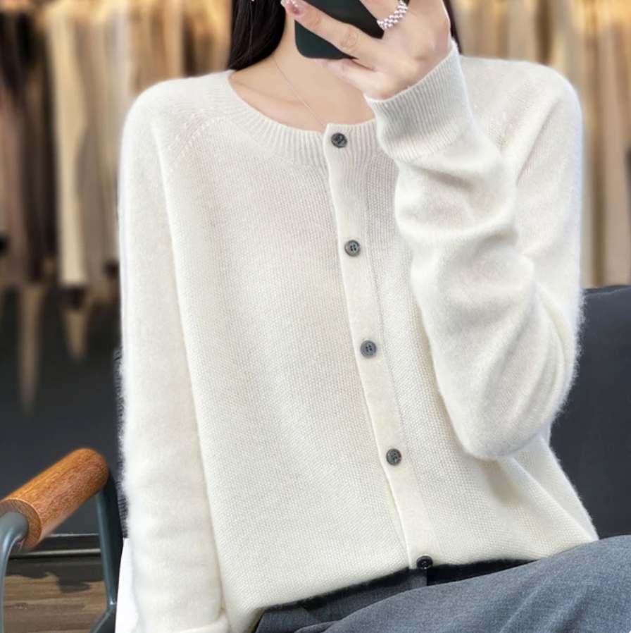 Iconique™ | Essential cardigan